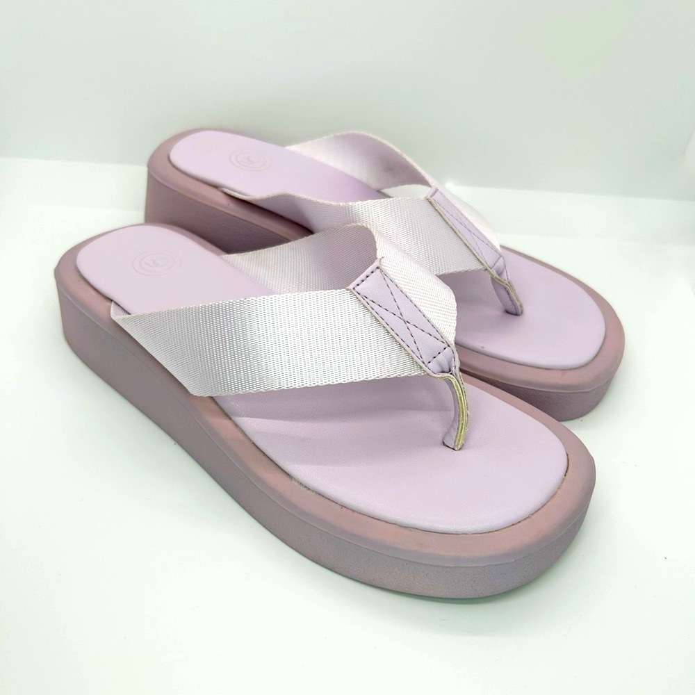 Urban Outfitter’s Platform Sandals Flip Flops